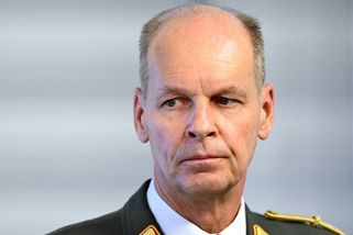 Na rakouskou armádu a infrastrukturu míří 100 000 hybridních útoků denně. Šéf generálního štábu viní Rusko - Novinky
